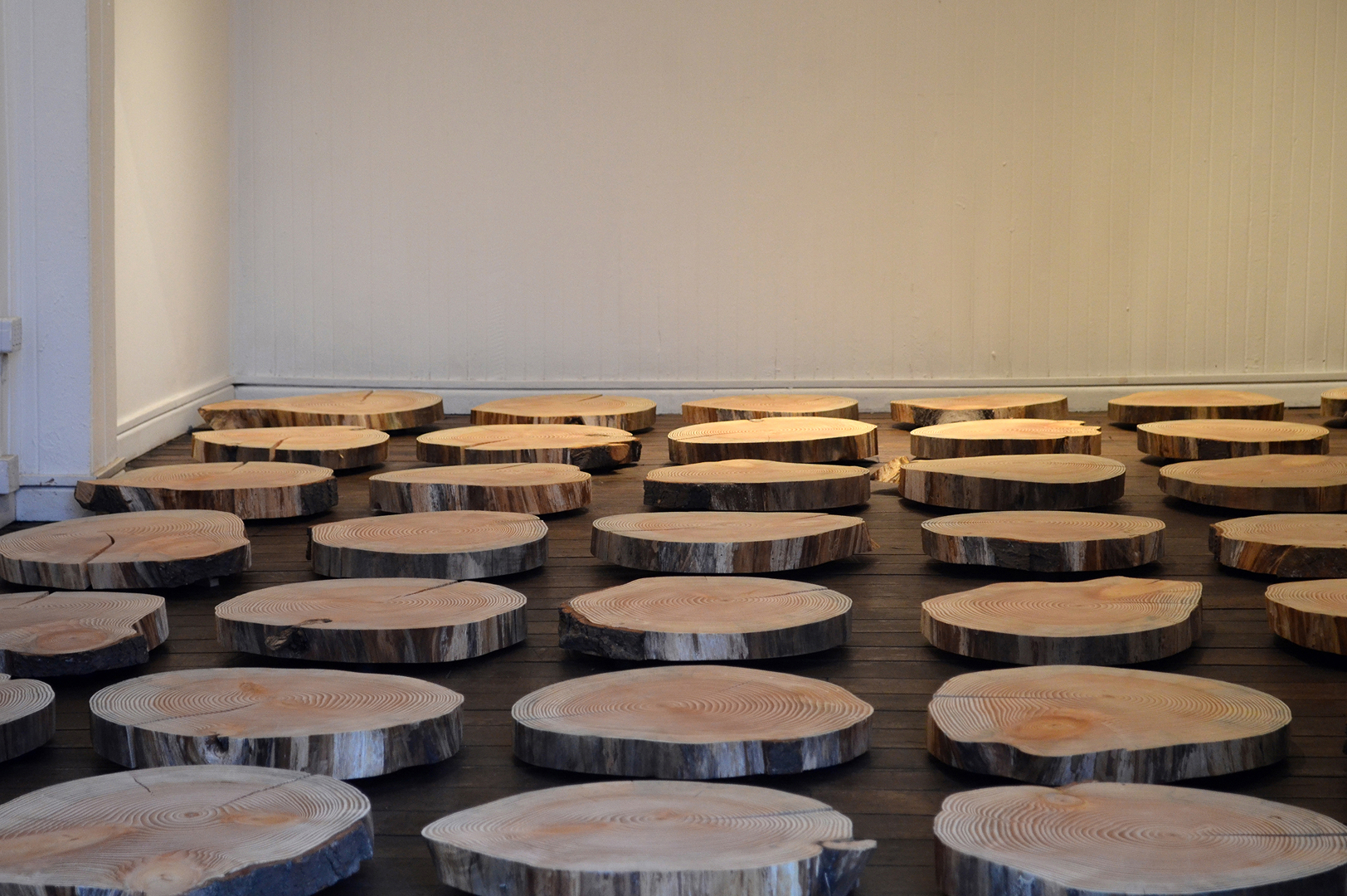 A FALTA DE NOMBRE SAGRADOS